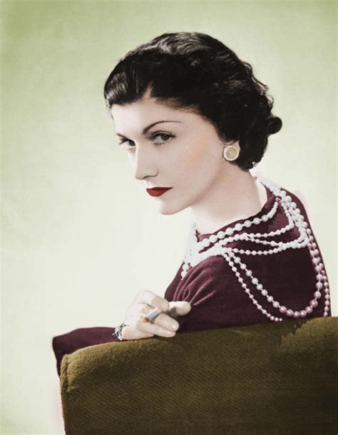 coco chanel biographie courte|Coco Chanel wikipedia.